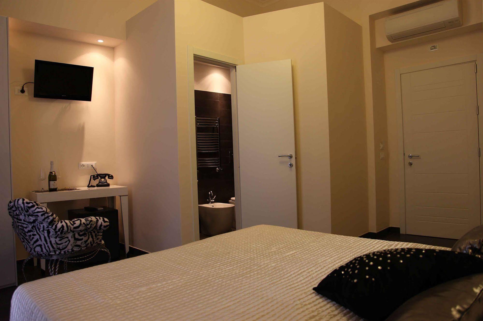เดโก โรม Bed & Breakfast ภายนอก รูปภาพ